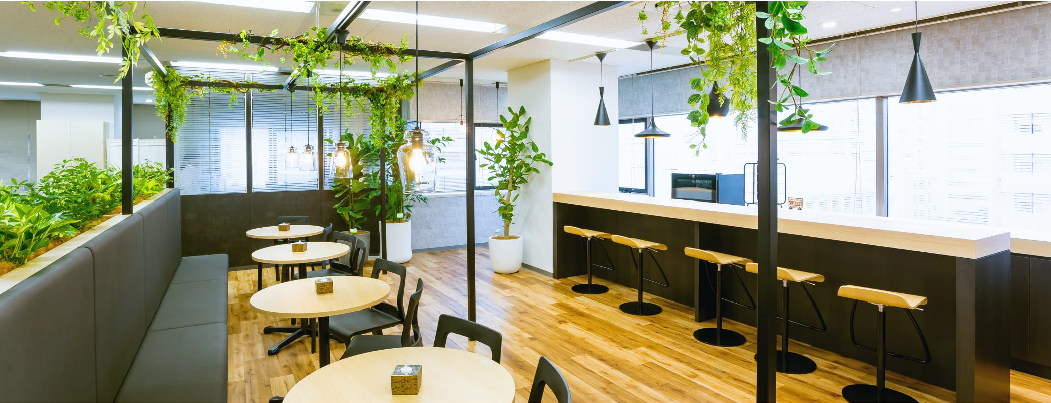 Recruit 採用情報